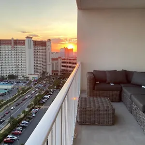 Laketown Wharf Luxury 1 Bedroom Gulf View Hosted By Eastwestgetaway Panama City Beach