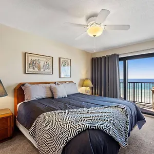 Commodore 502 Panama City Beach