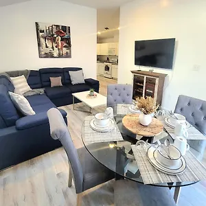 Luxury 5queenbed - 20 Min Away Manhattan Apartment Jersey City